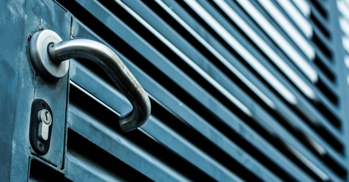 New to Your Home? A Move-In Security Checklist — Damian Keys & Doors Solutions