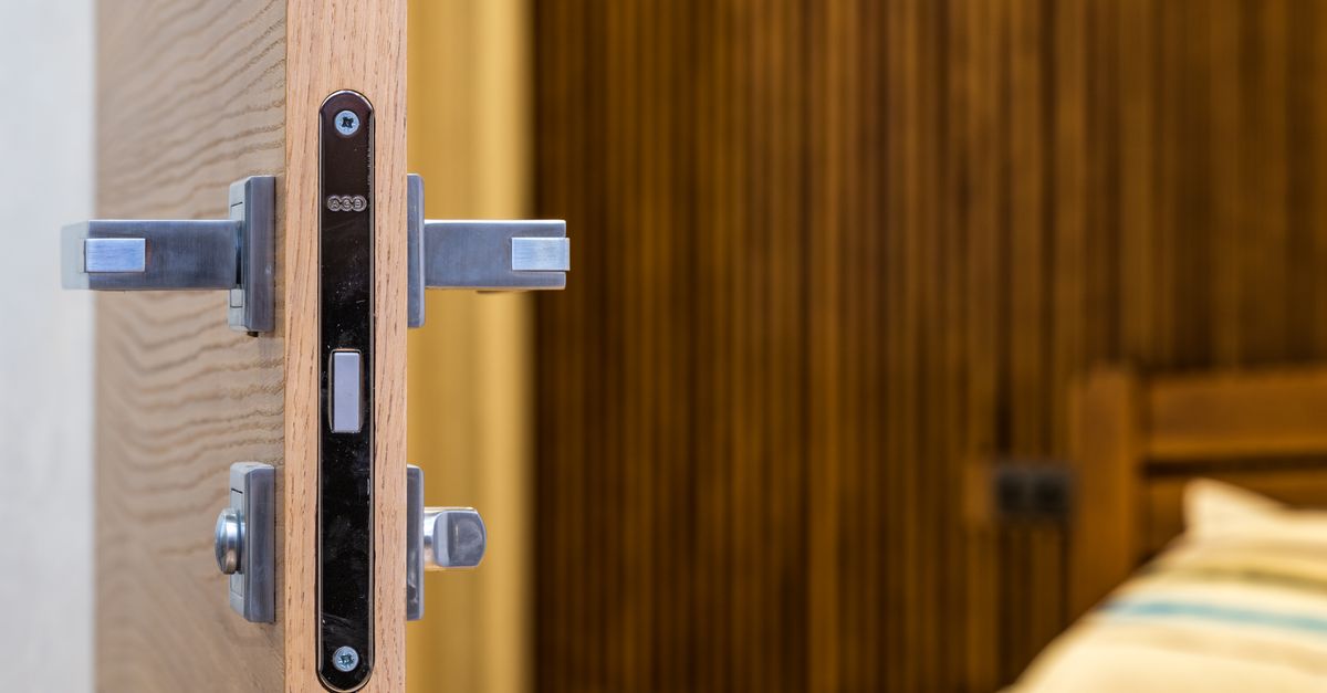 Why Home Lock Rekeying Beats a Full Lock Change After Moving In — Damian Keys & Doors Solutions