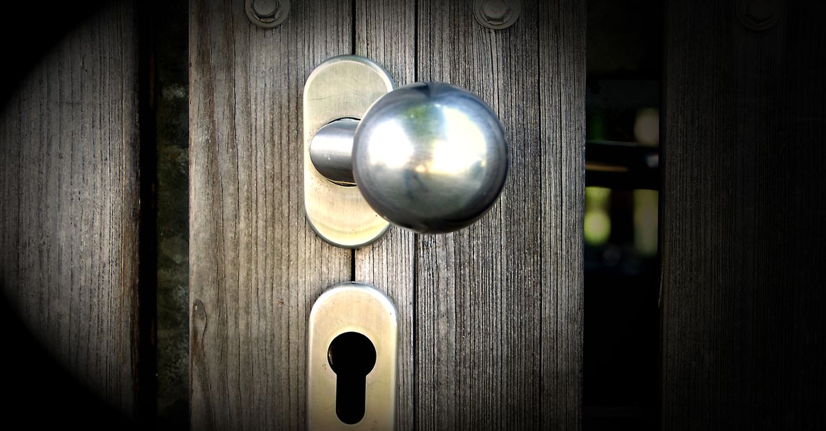 24-Hour Home Lock Rekeying: What to Expect When We Arrive — Damian Keys & Doors Solutions